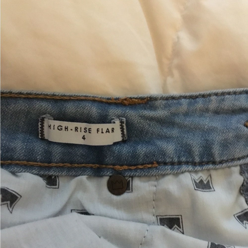 Crown and Ivy Jeans - Picture 3 of 3